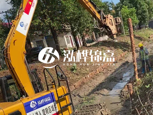 松木樁施工隊(duì)泓樺錦嘉-1-13 米的打樁木哪種長(zhǎng)度最常用？