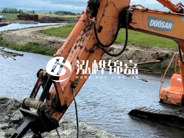 松木樁施工隊(duì)泓樺錦嘉 - 松木樁直徑指哪個(gè)部位？